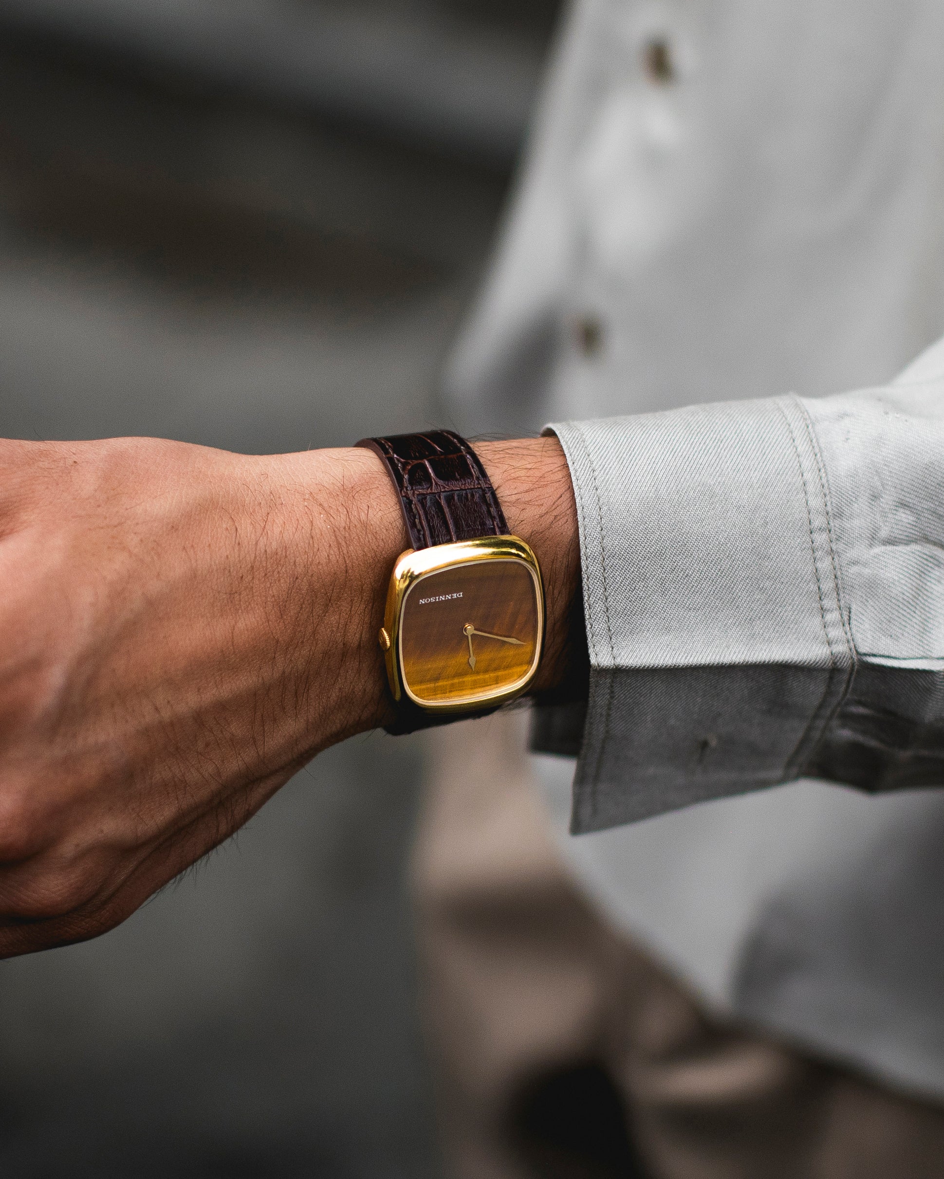 Natural Stone Tiger Eye In Gold - Image 5